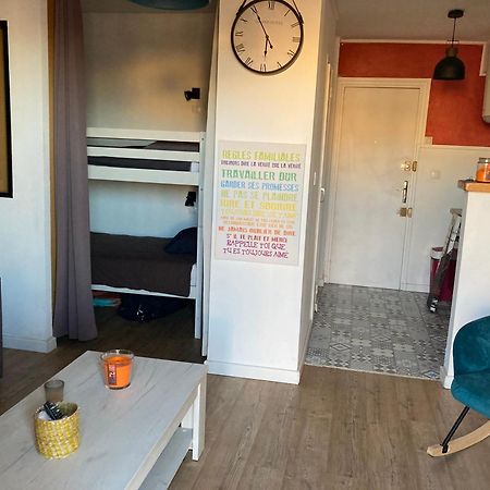 Superbe Studio A Canet En Roussillon Proche De La Plage エクステリア 写真
