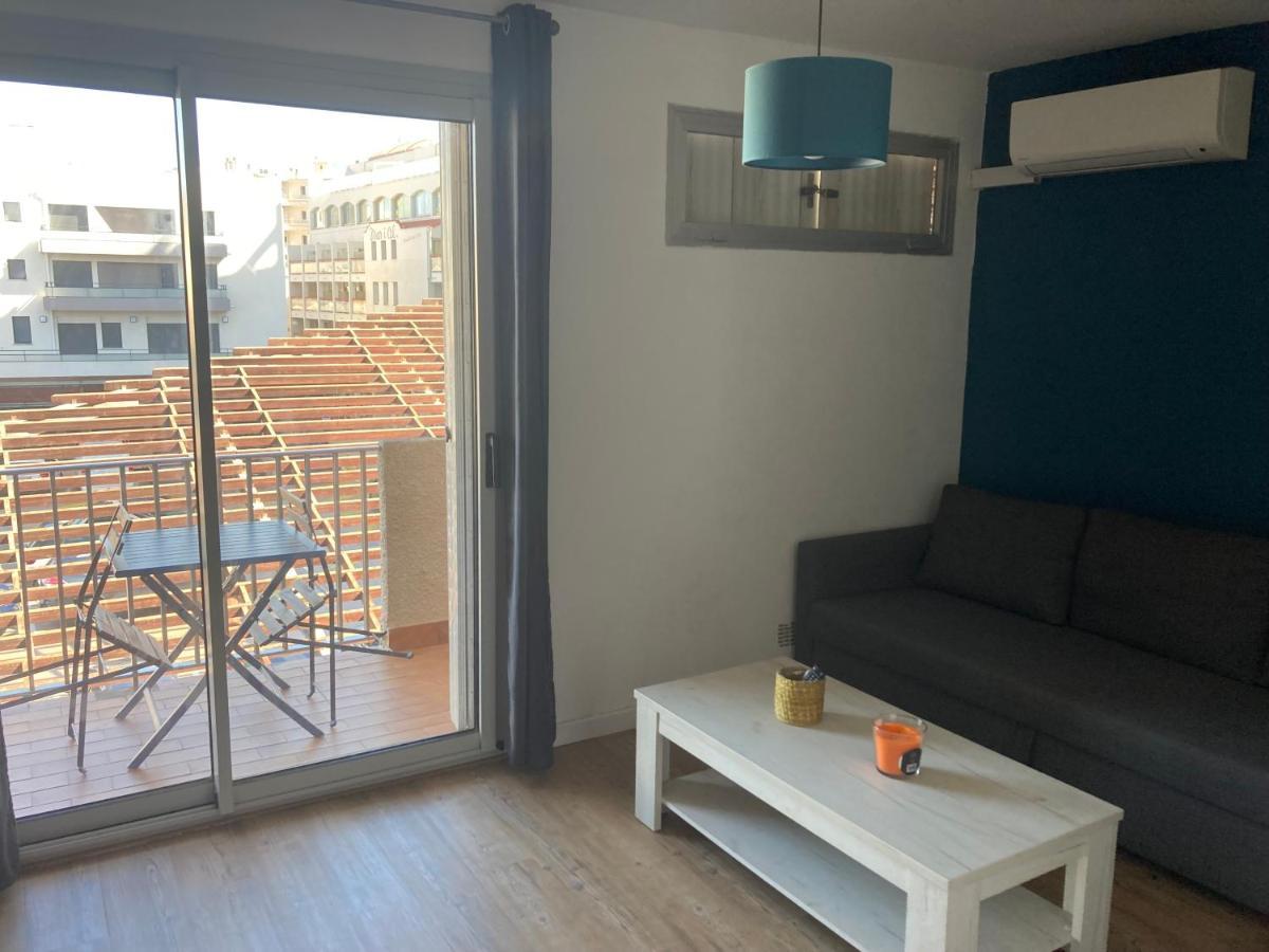 Superbe Studio A Canet En Roussillon Proche De La Plage エクステリア 写真